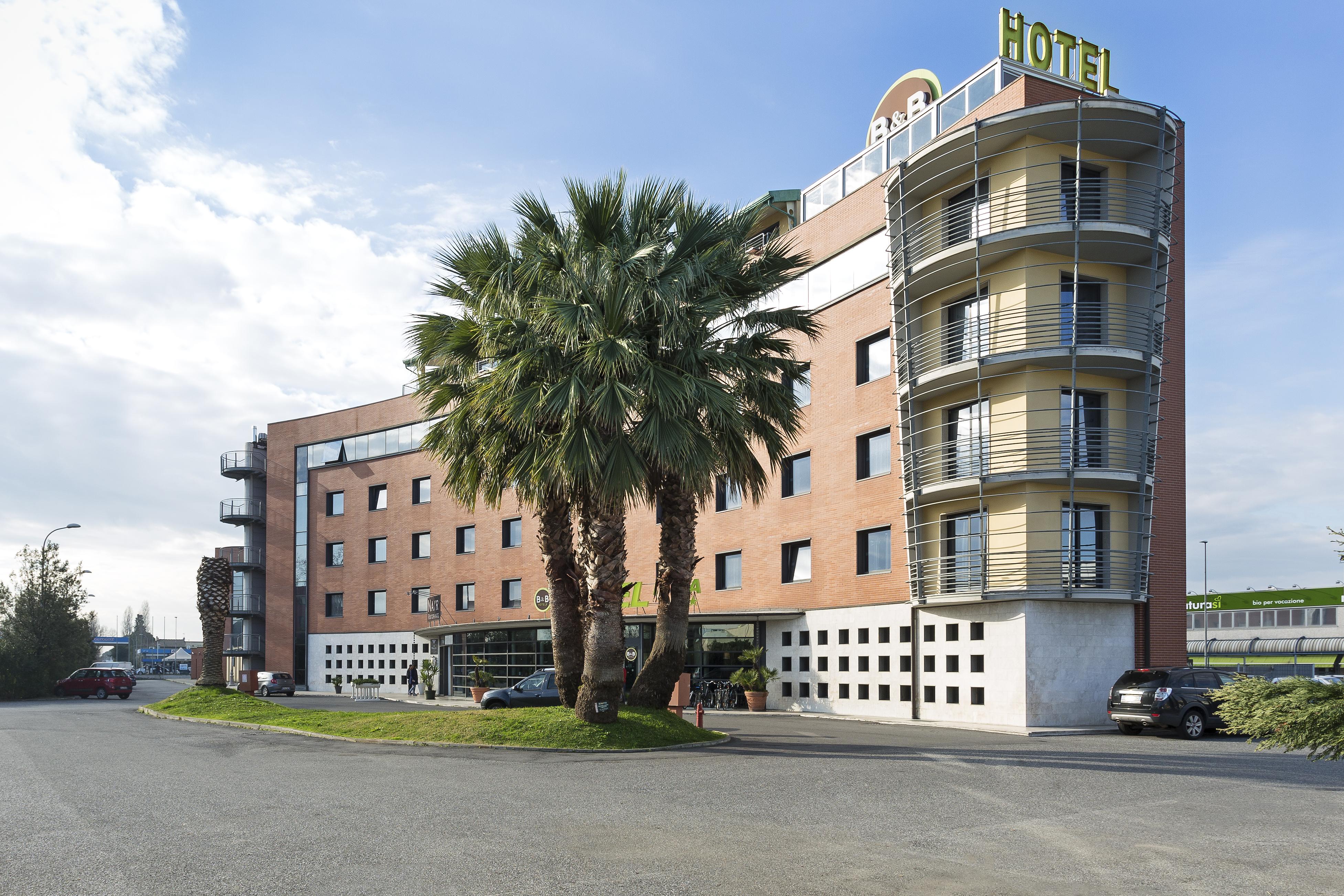 B&B Hotel Pisa Airport Esterno foto