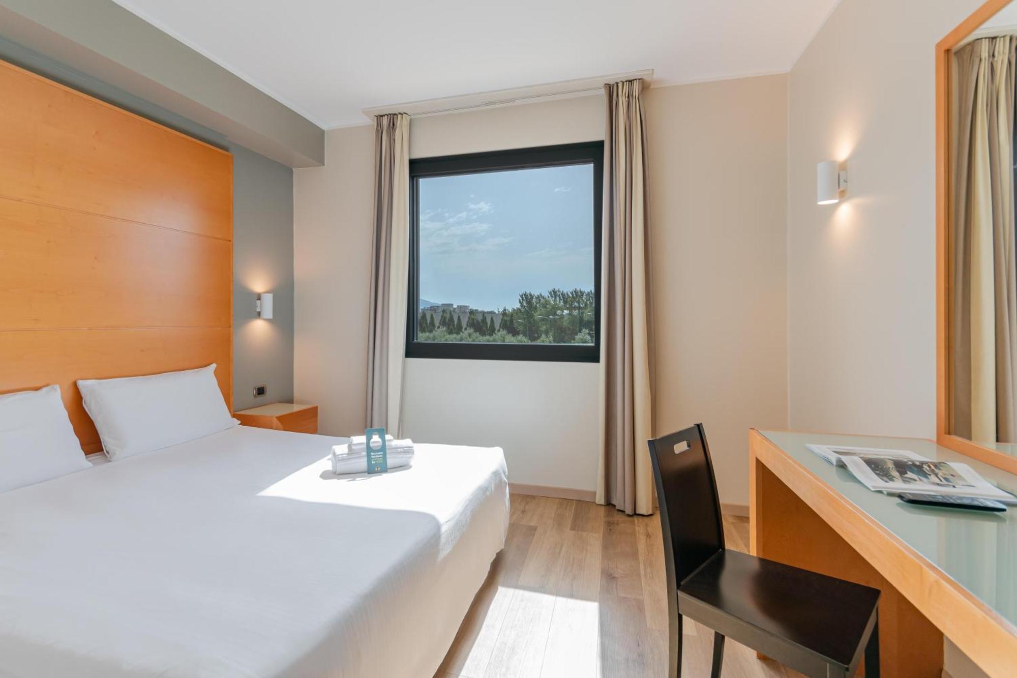 B&B Hotel Pisa Airport Esterno foto